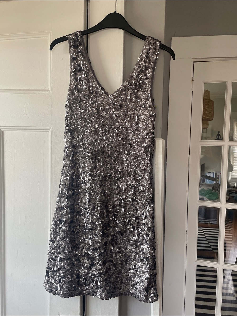 NWT Sz S Gunmetal grey Sequin V-Neck Party Dress